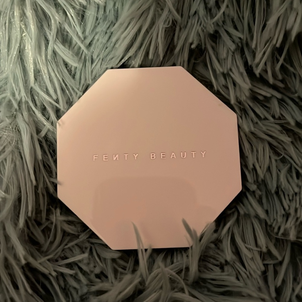 FENTY BEAUTY KILLAWATT FOIL HIGHLIGHTERS